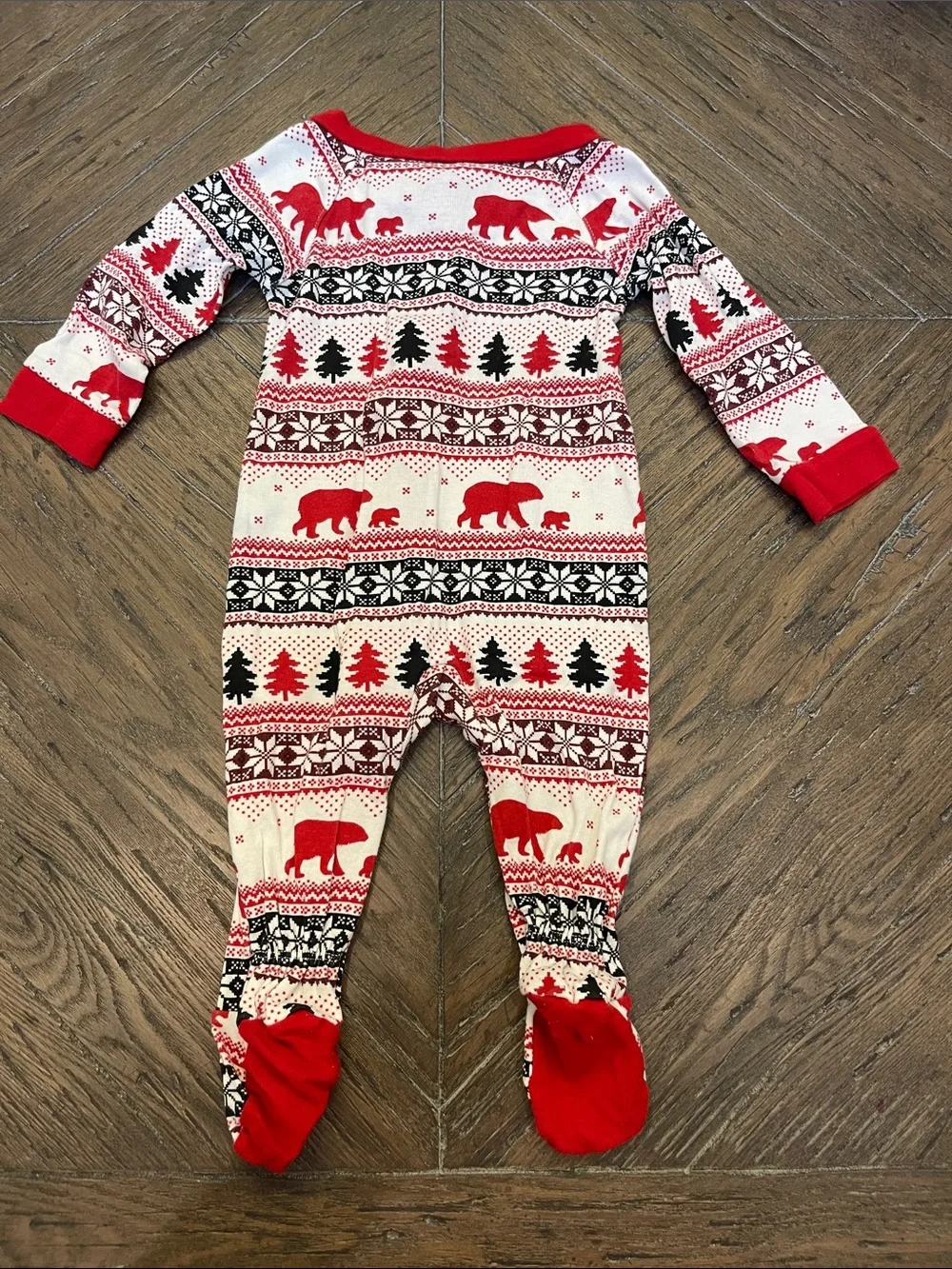 Wondershop Red White Black Holiday Bear Footed Sleeper